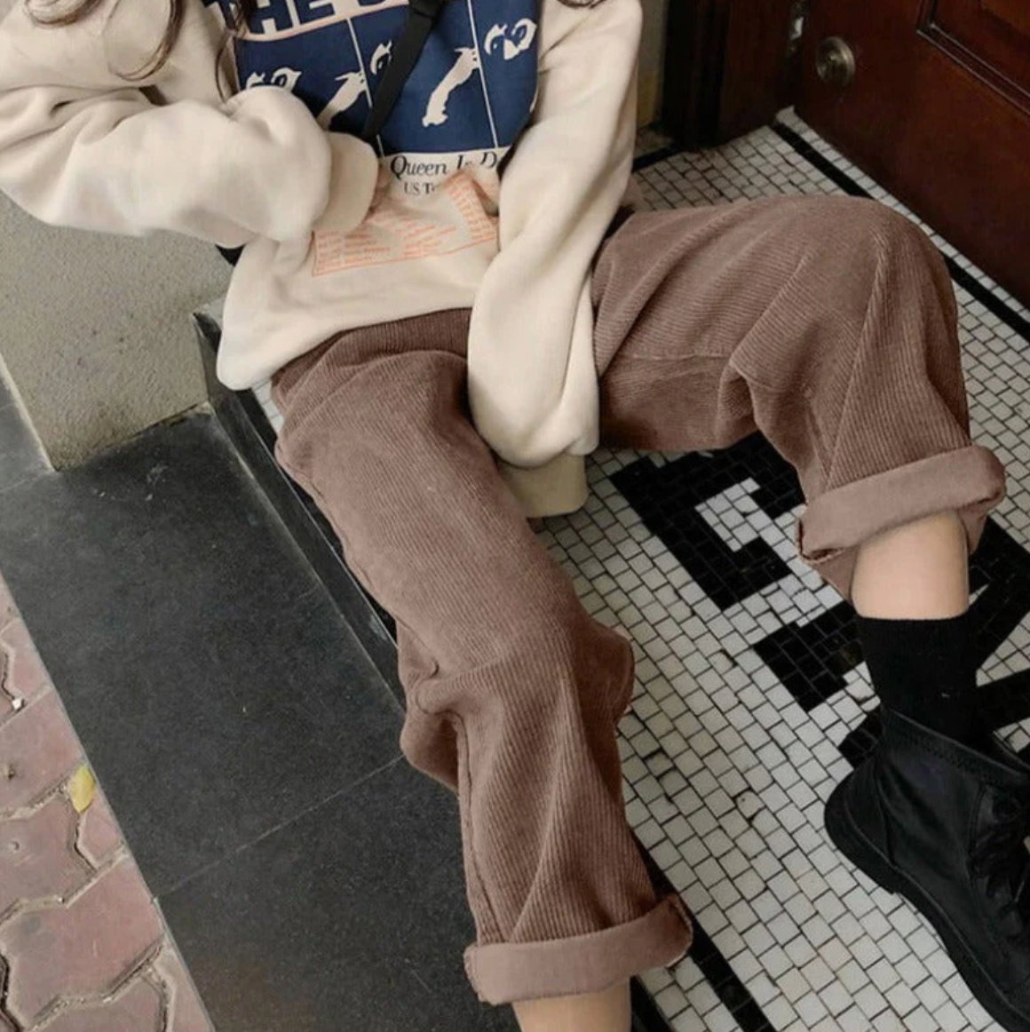 Rosalie - Komfortable Cordbukser til Kvinder | Stilfulde Damebukser i Cordstof til Fritid